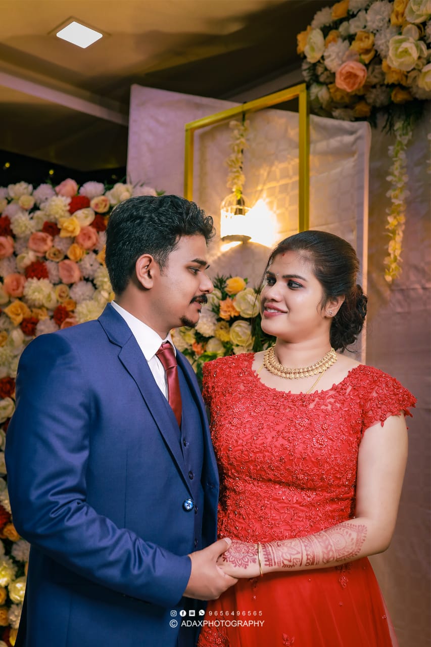 ACHOOS BEAUTY PARLOUR MEENANGADI