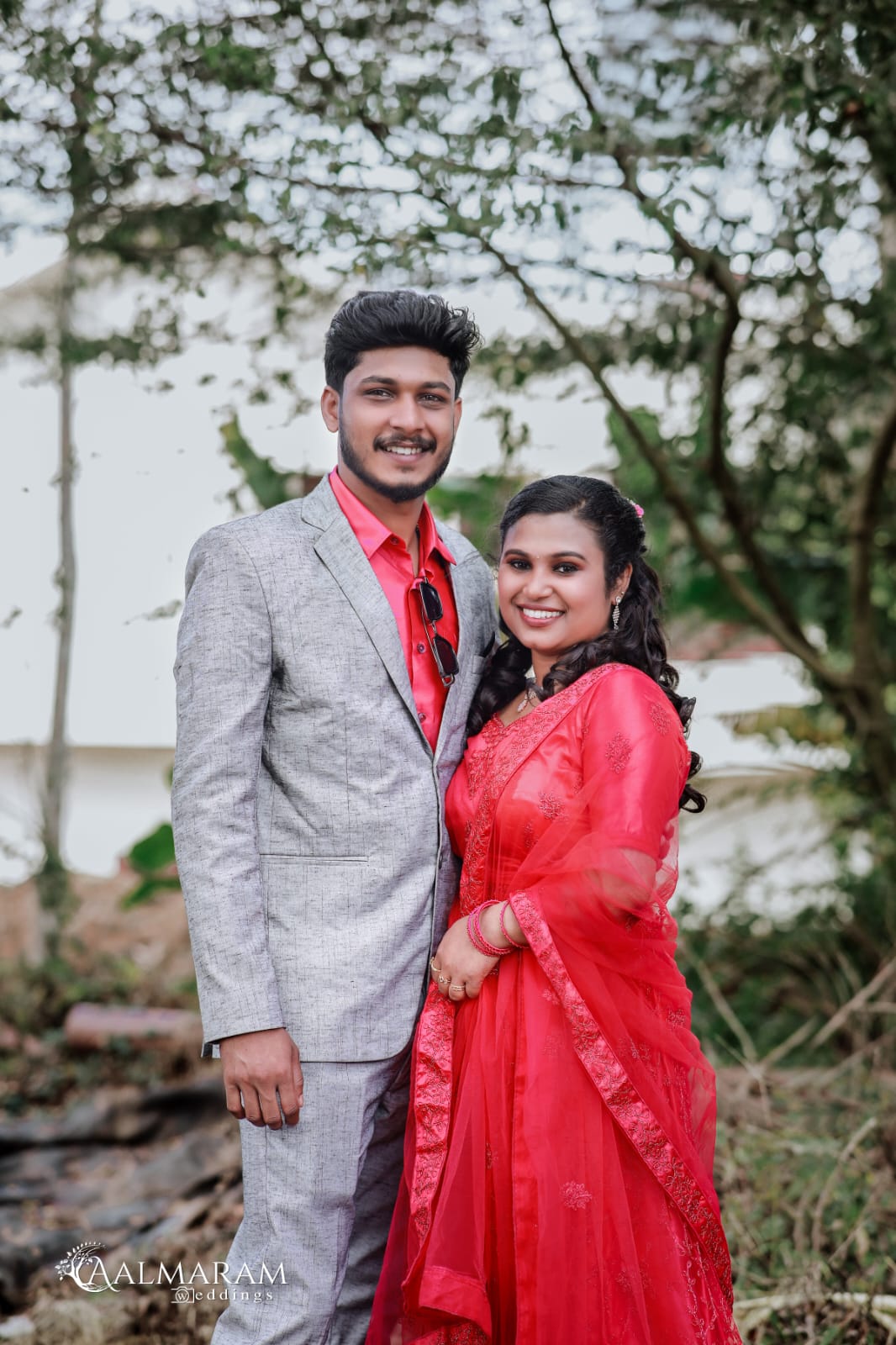 ACHOOS BEAUTY PARLOUR MEENANGADI